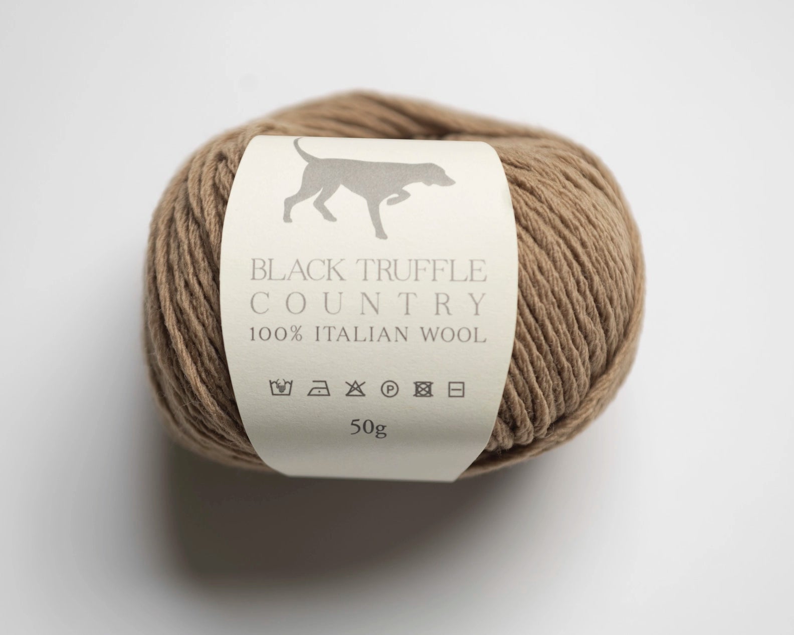 Black Truffle Country Wool Yarn — Summer Pastures Beige