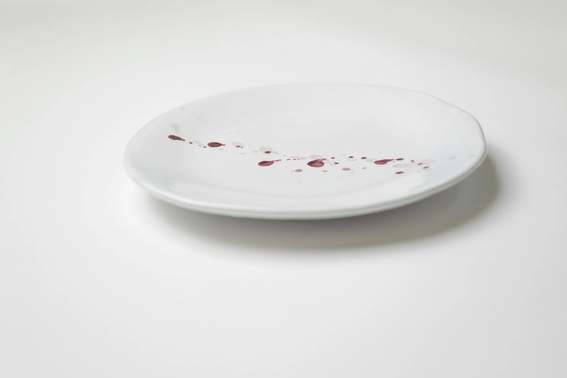 The Red Wine Splash Dinnerware